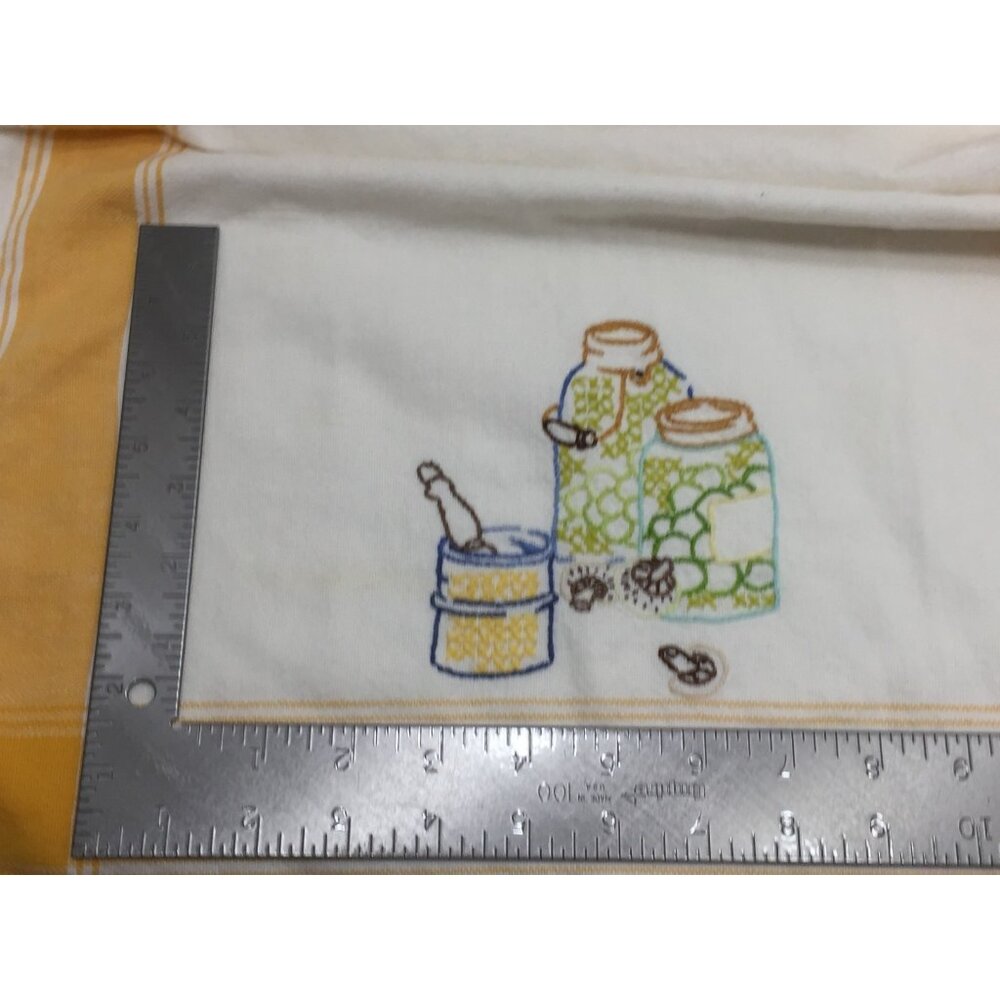 VINTAGE Embroidered Hand Towel Kitchen Canning Dish 23995 - Picture 7 of 7
